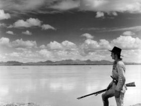 john-wayne-the-big-trail-1930-wagon-train.jpg