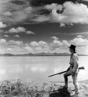 john-wayne-the-big-trail-1930-wagon-train.jpg